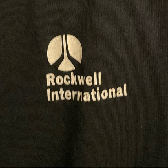 Vintage 1990’s single stitch Rockwell Int. t-shirt. Good condition. Small - Picture 3 of 5